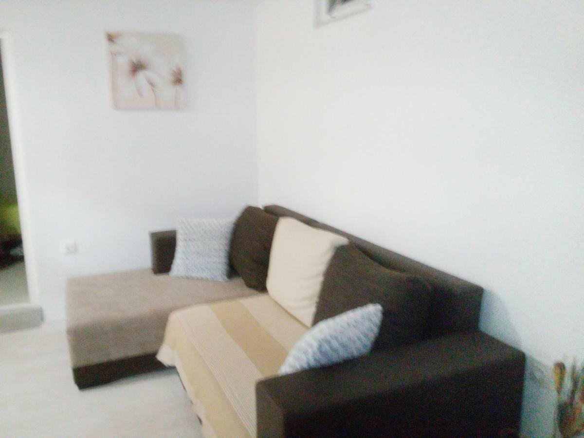 Appartement Pavlic 2 à Omiš Extérieur photo